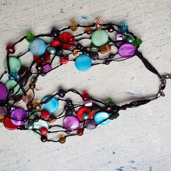 Crocheted bead necklace - Picture 3 of 6